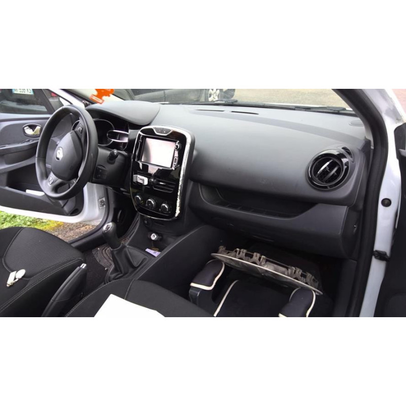 Interrupteur de leve vitre avant gauche RENAULT CLIO 4 PHASE 1 d’occasion