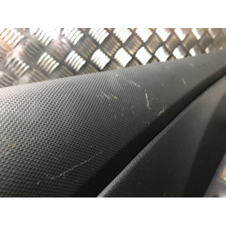Panneau de porte avant gauche RENAULT CLIO 4 PHASE 1 d’occasion