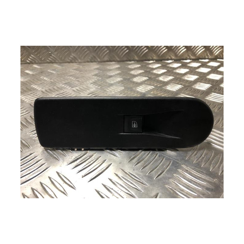 Bouton de coffre HONDA ACCORD 7 PHASE 2 BREAK d’occasion
