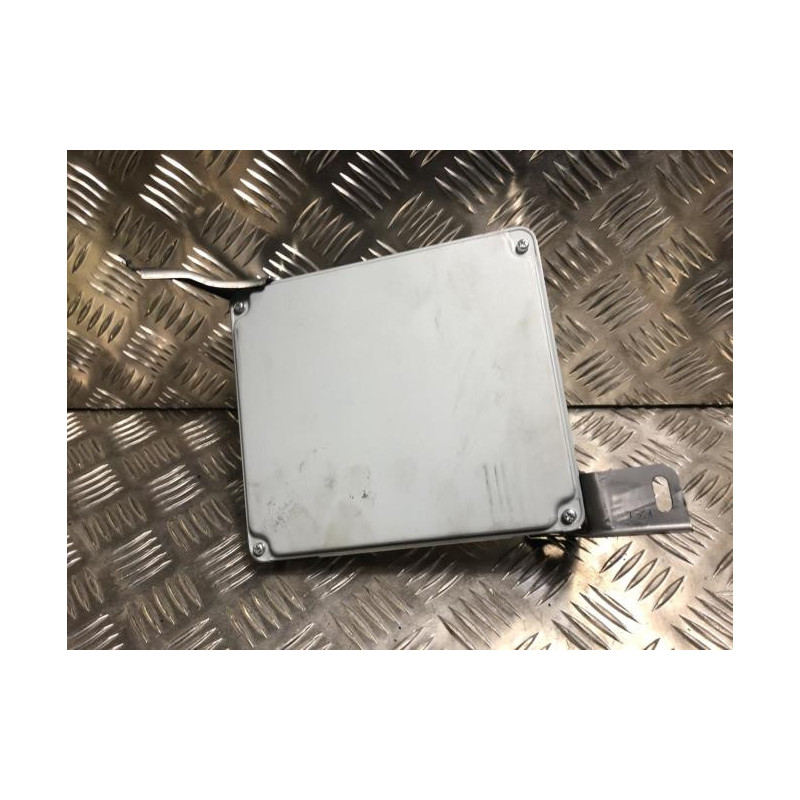 Calculateur moteur TOYOTA AVENSIS 2 PHASE 2 d’occasion