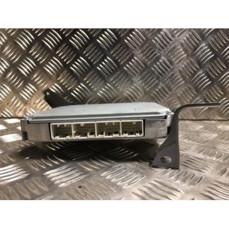 Calculateur moteur TOYOTA AVENSIS 2 PHASE 2 d’occasion