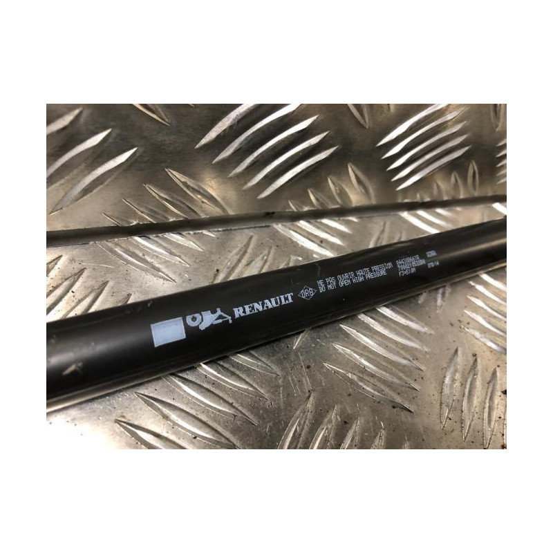 Verin de coffre gauche RENAULT CLIO 4 PHASE 1 d’occasion