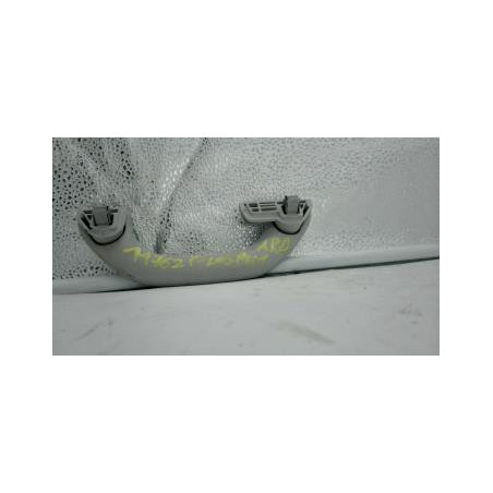Poignee de maintien arriere droit VOLKSWAGEN POLO 5 PHASE 1 d’occasion