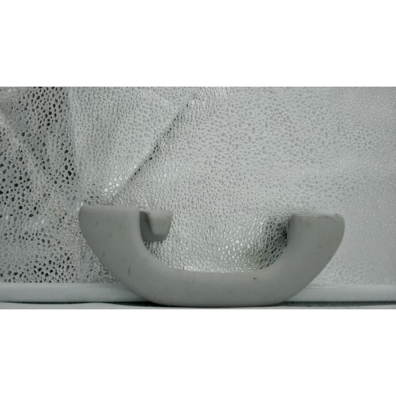 Poignee de maintien arriere droit VOLKSWAGEN POLO 5 PHASE 1 d’occasion