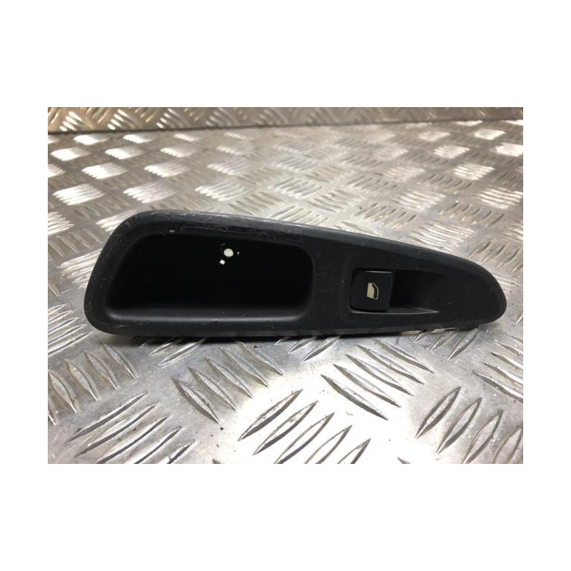 Interrupteur de leve vitre arriere droit PEUGEOT 308 1 PHASE 2 d’occasion