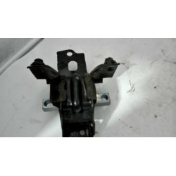 Support moteur gauche VOLKSWAGEN POLO 5 PHASE 1 d’occasion