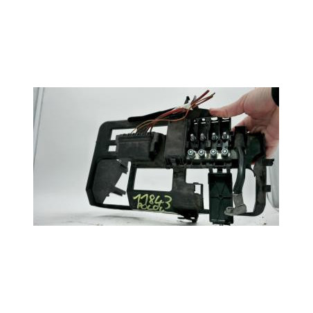 Cache batterie VOLKSWAGEN POLO 4 PHASE 2 d’occasion