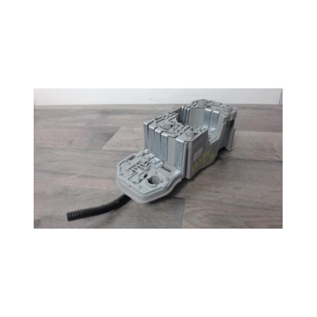 Platine feu arriere droit TOYOTA COROLLA VERSO 2 PHASE 1 d’occasion