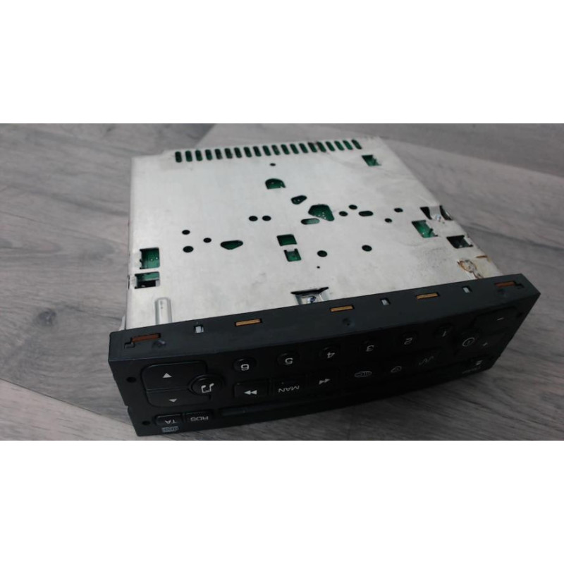 Autoradio d'origine PEUGEOT 206+ d’occasion