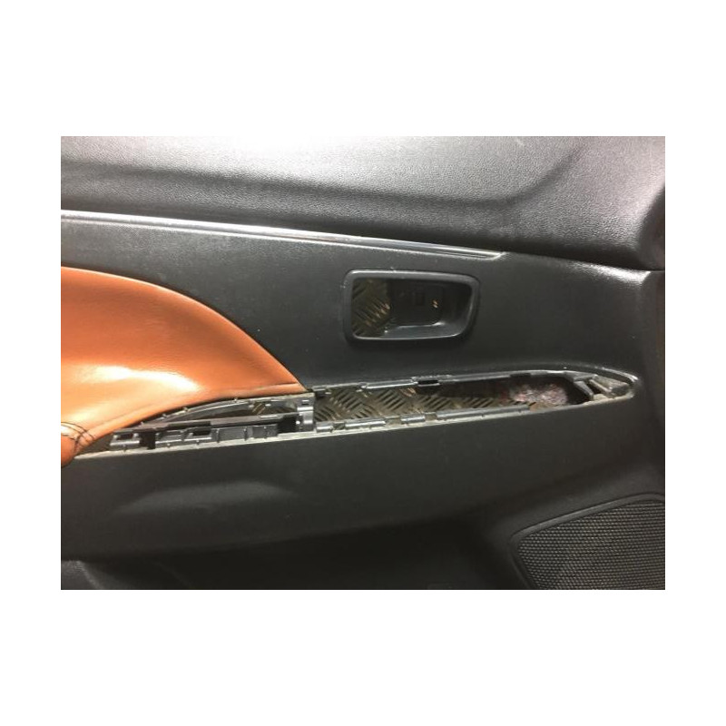Panneau de porte avant gauche MITSUBISHI ASX PHASE 3 d’occasion