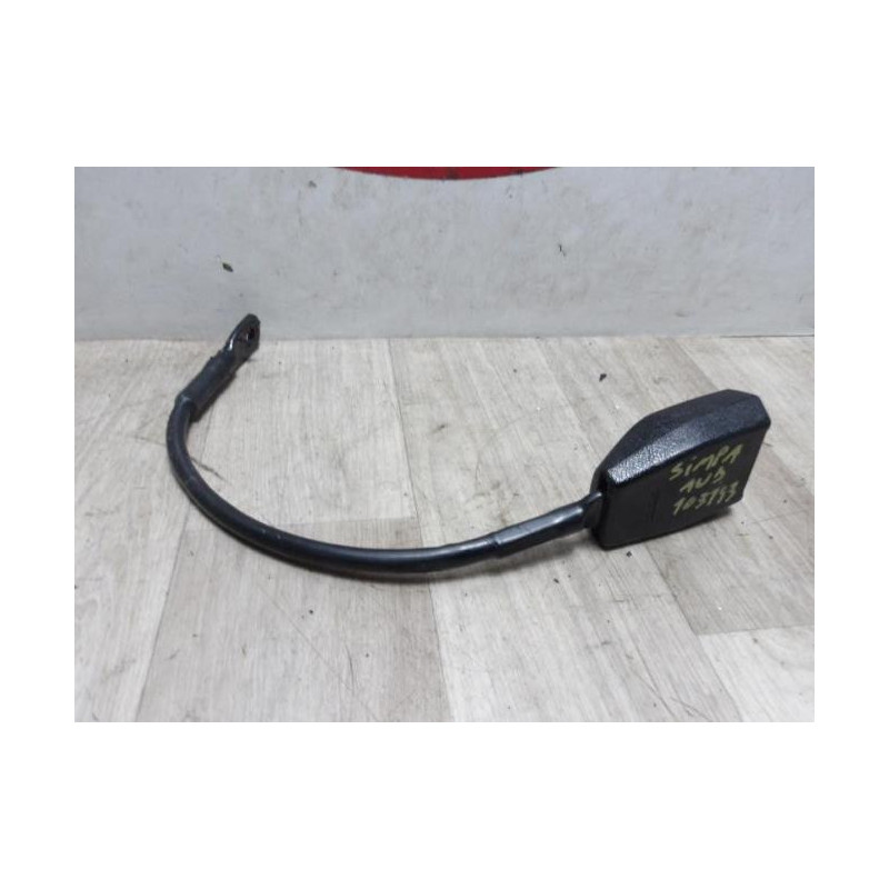 Attache ceinture avant droit SIMPA  d’occasion