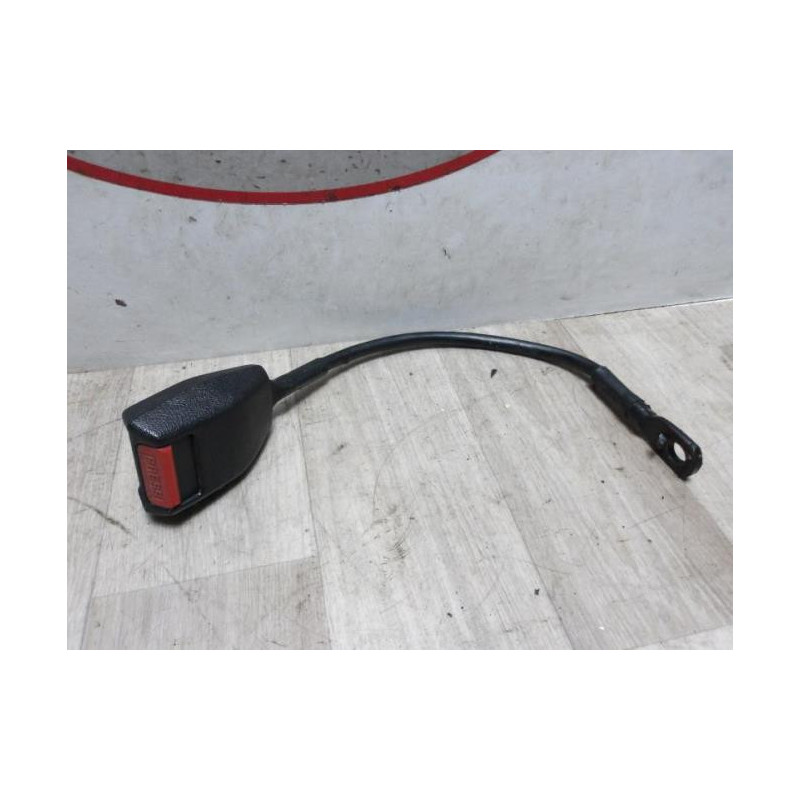 Attache ceinture avant droit SIMPA  d’occasion