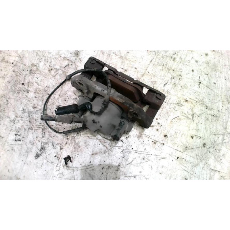 Etrier avant gauche (freinage) BMW SERIE 3 E46 COUPE PHASE 2 d’occasion
