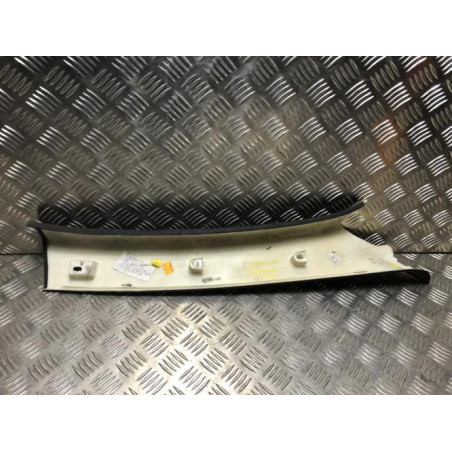 Garniture laterale arriere gauche PORSCHE CAYENNE 1 PHASE 1 d’occasion