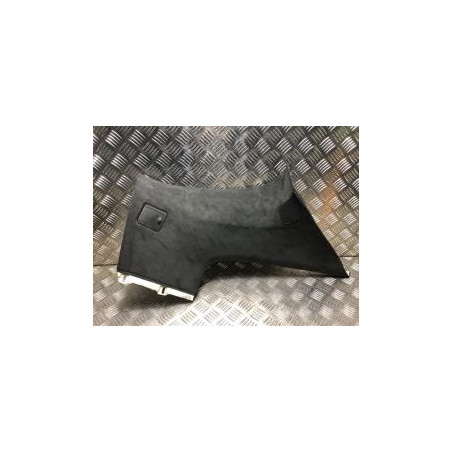 Garniture laterale arriere gauche PORSCHE CAYENNE 1 PHASE 1 d’occasion