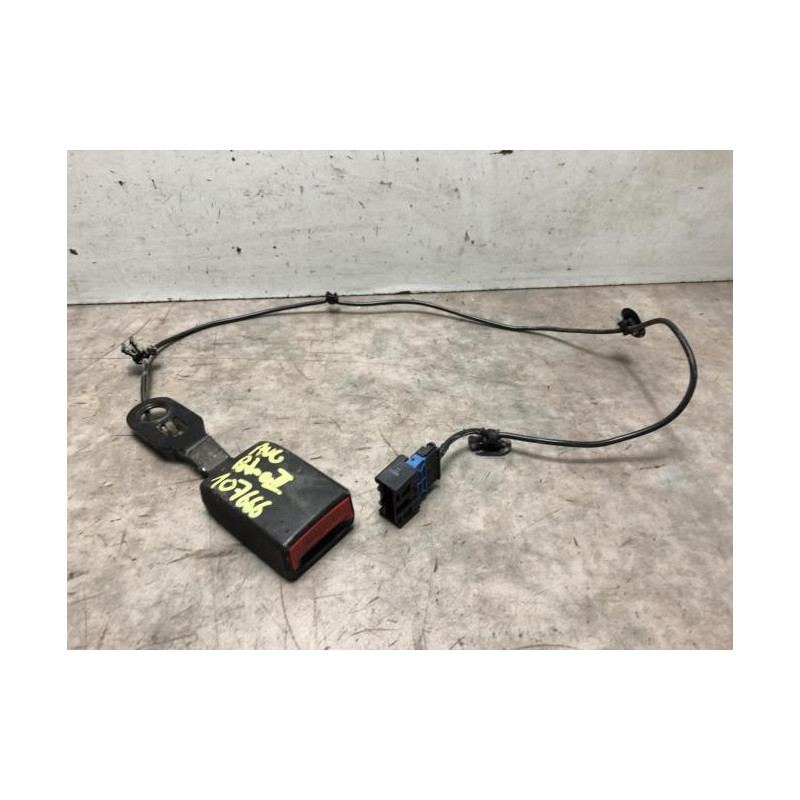 Attache ceinture avant gauche PEUGEOT PARTNER 2 PHASE 2 d’occasion