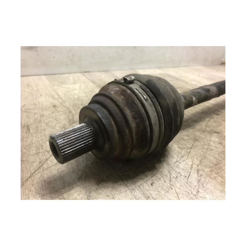 Cardan arriere droit (transmission) AUDI A3 2 PHASE 1 d’occasion