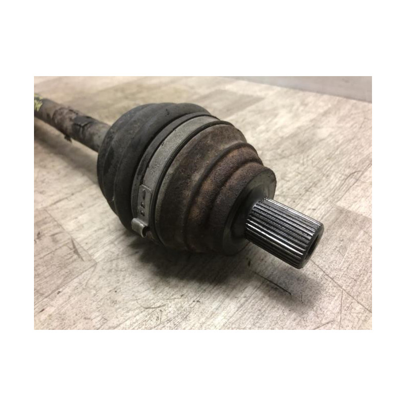 Cardan arriere gauche (transmission) AUDI A3 2 PHASE 1 d’occasion