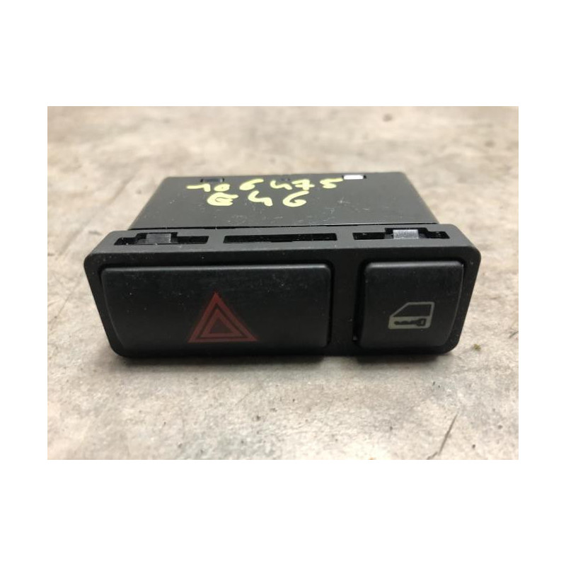 Bouton de warning BMW SERIE 3 E46 COUPE PHASE 1 d’occasion