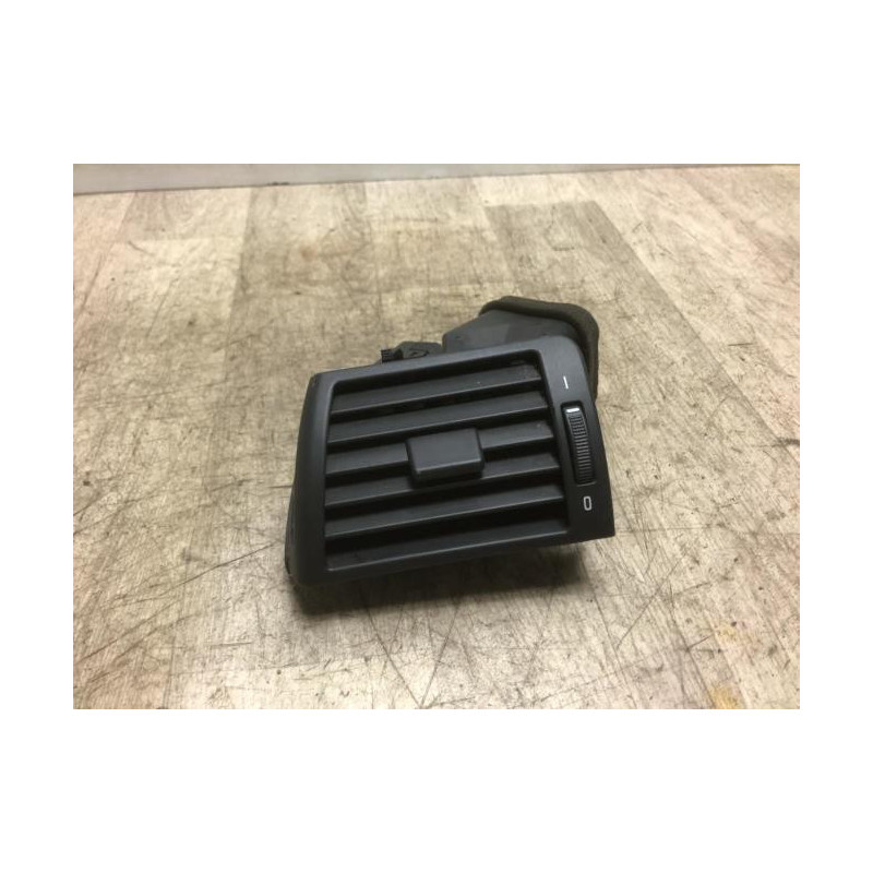 Aerateur tableau de bord avant gauche BMW SERIE 3 E46 COUPE PHASE 1 d’occasion