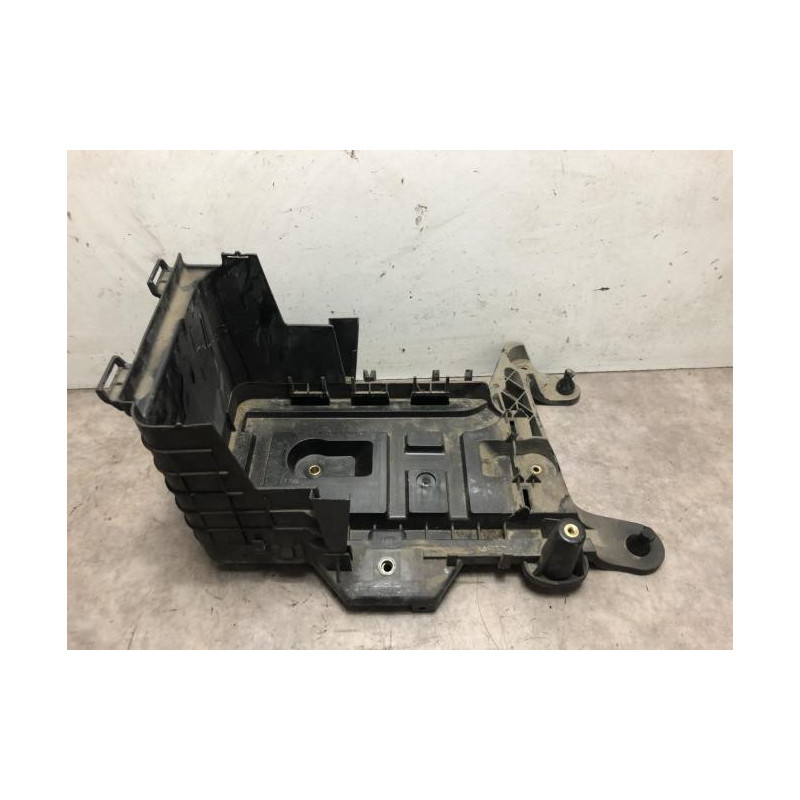 Coffre à batterie AUDI A3 2 PHASE 1 d’occasion
