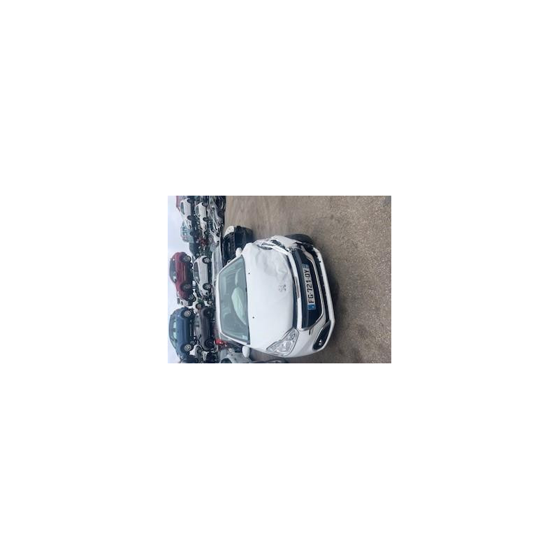 Platine feu arriere gauche PEUGEOT 208 1 PHASE 2 d’occasion