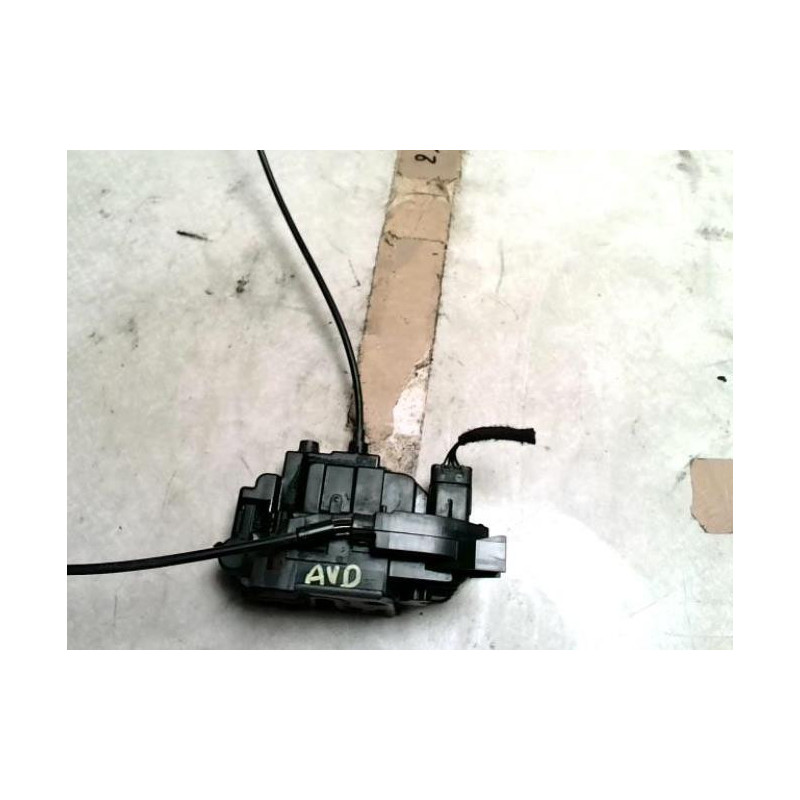 Serrure avant droit RENAULT SCENIC 3 PHASE 1 d’occasion