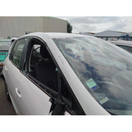 Serrure avant droit RENAULT SCENIC 3 PHASE 1 d’occasion