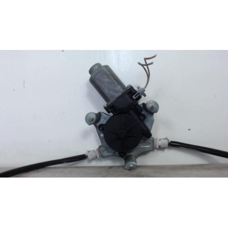 Leve vitre electrique avant gauche RENAULT CLIO 2 PHASE 2 d’occasion