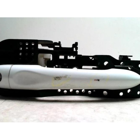 Poignee porte avant gauche RENAULT SCENIC 3 PHASE 1 d’occasion