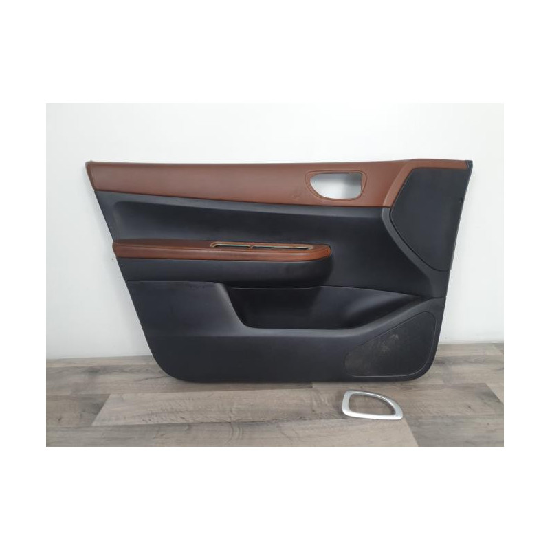 Panneau de porte avant gauche PEUGEOT 307 PHASE 1 BREAK d’occasion