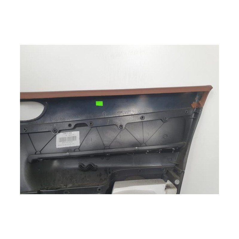 Panneau de porte avant gauche PEUGEOT 307 PHASE 1 BREAK d’occasion