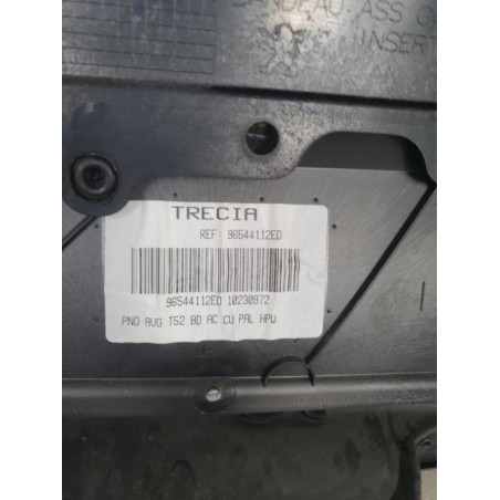 Panneau de porte avant gauche PEUGEOT 307 PHASE 1 BREAK d’occasion