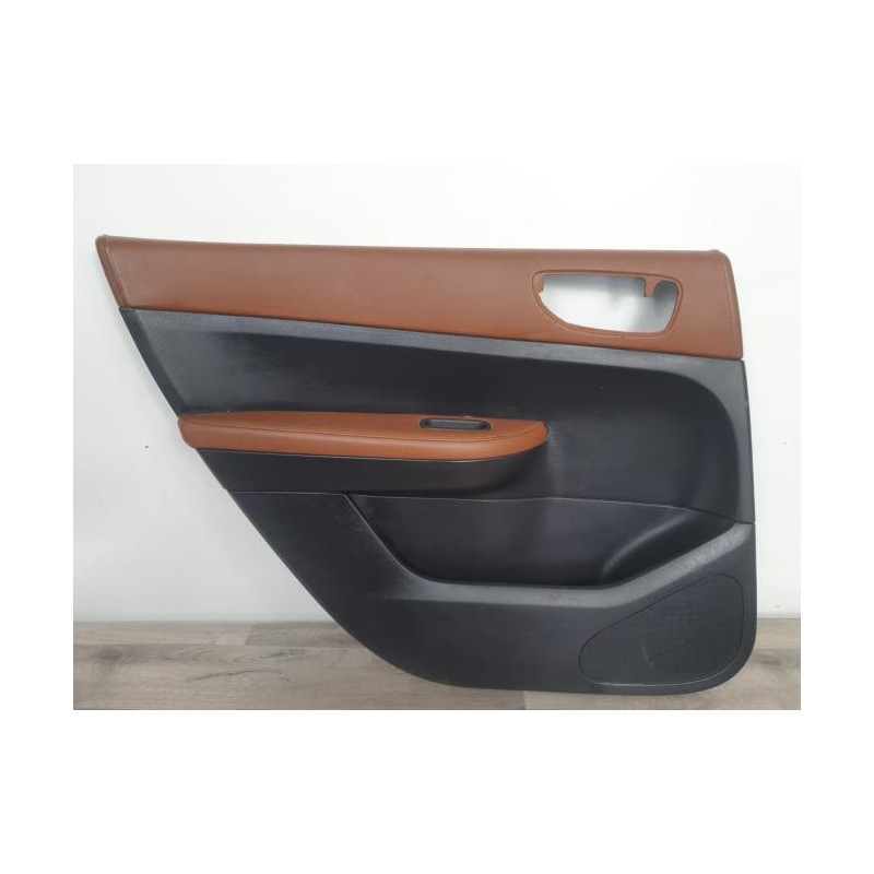Panneau de porte arriere gauche PEUGEOT 307 PHASE 1 BREAK d’occasion