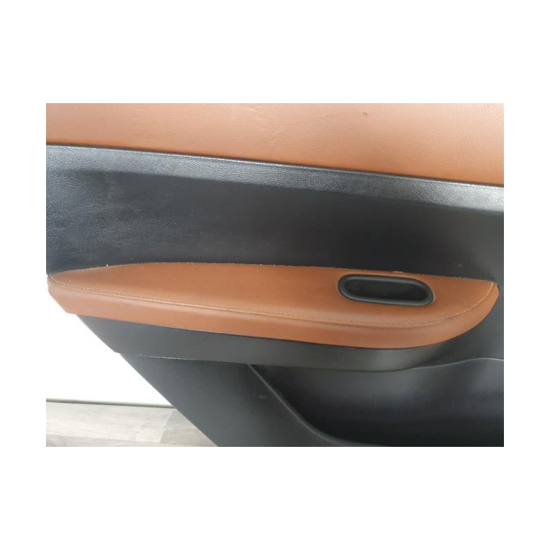 Panneau de porte arriere gauche PEUGEOT 307 PHASE 1 BREAK d’occasion