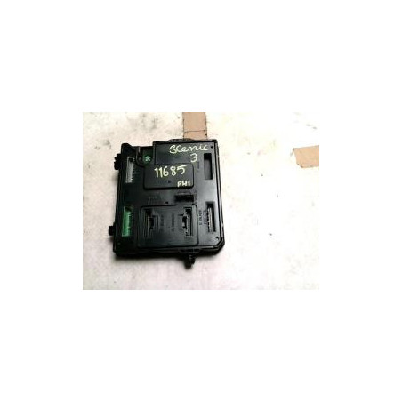 Boitier servitude moteur (BSM) RENAULT SCENIC 3 PHASE 1 d’occasion