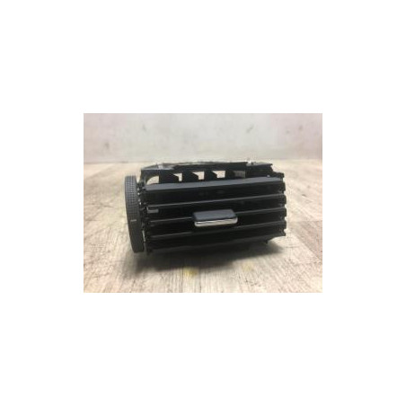 Aerateur tableau de bord TOYOTA AVENSIS 2 PHASE 1 d’occasion