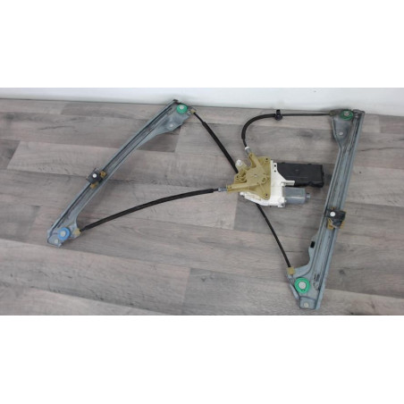 Leve vitre electrique avant gauche RENAULT LAGUNA 3 PHASE 1 BREAK d’occasion