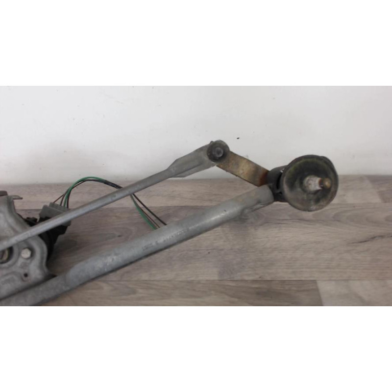 Moteur essuie glace avant RENAULT CLIO 2 PHASE 2 d’occasion