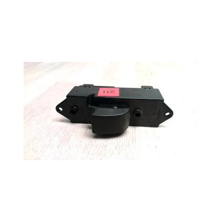 Interrupteur de leve vitre avant droit MITSUBISHI OUTLANDER 2 PHASE 2 d’occasion