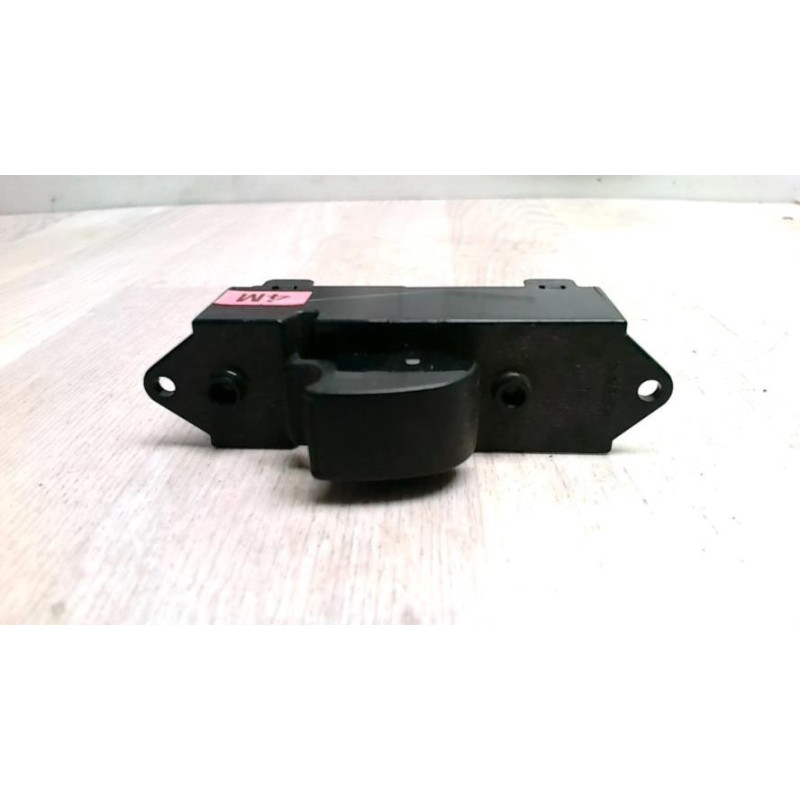 Interrupteur de leve vitre arriere droit MITSUBISHI OUTLANDER 2 PHASE 2 d’occasion
