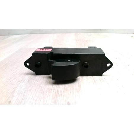 Interrupteur de leve vitre arriere droit MITSUBISHI OUTLANDER 2 PHASE 2 d’occasion