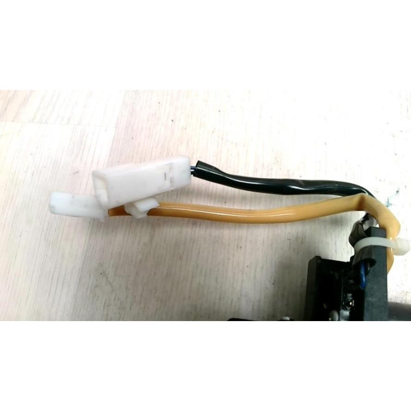 Actionneur serrure hayon MITSUBISHI OUTLANDER 2 PHASE 2 d’occasion