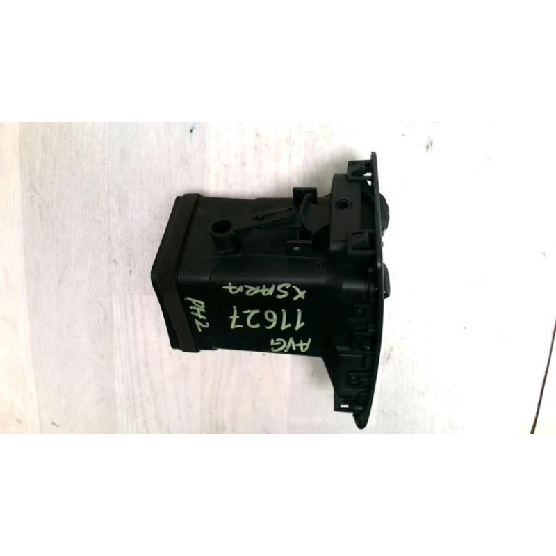 Aerateur tableau de bord avant gauche CITROEN XSARA PHASE 2 d’occasion