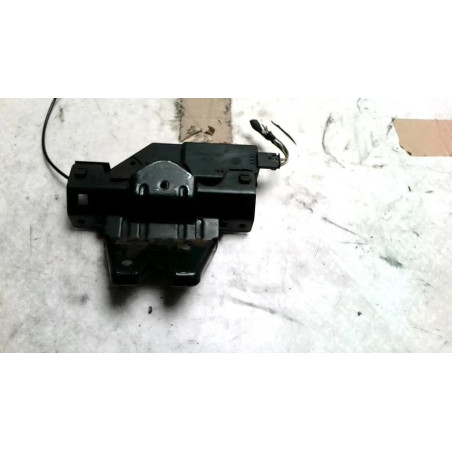 Serrure de coffre BMW SERIE 1 E81 d’occasion