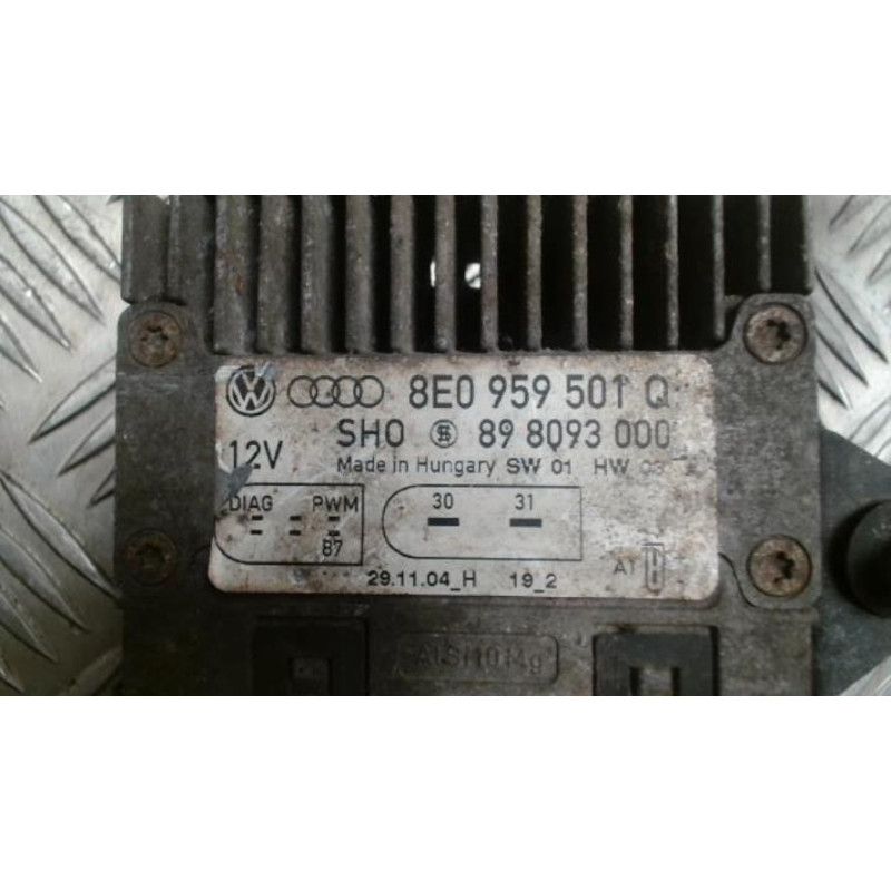 Relais de prechauffage AUDI A4 1 PHASE 1 d’occasion