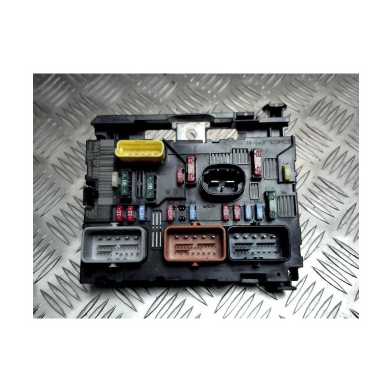 Boitier servitude moteur (BSM) CITROEN C3 1 PHASE 2 d’occasion