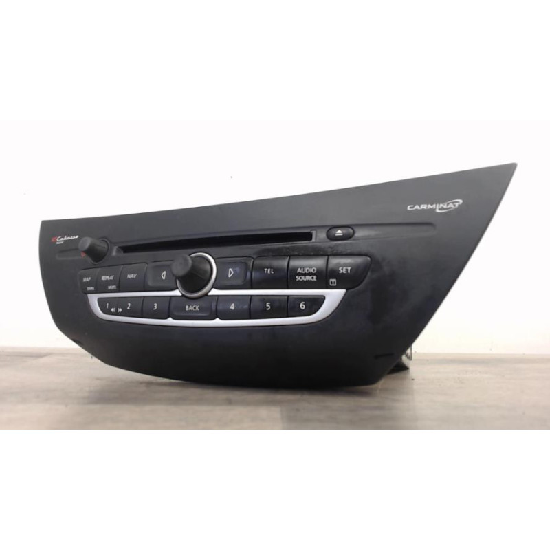 Autoradio d'origine RENAULT LAGUNA 3 PHASE 1 BREAK d’occasion