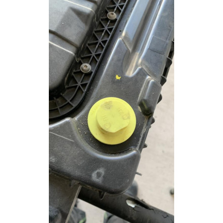 Reservoir AdBlue PEUGEOT 308 2 SW PHASE 1 BREAK d’occasion