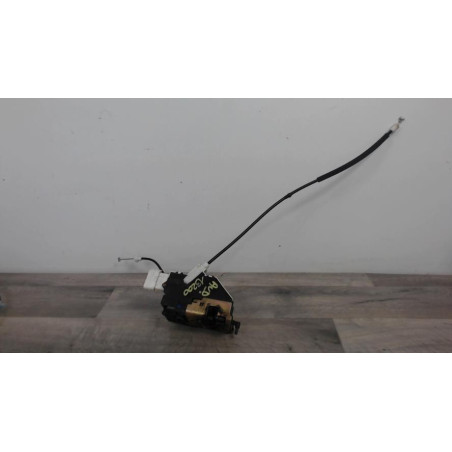 Serrure avant droit PEUGEOT 407 PHASE 1 d’occasion
